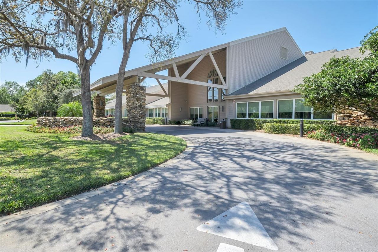 8143 Laurel Green Drive, Spring Hill, FL 34606 Photo