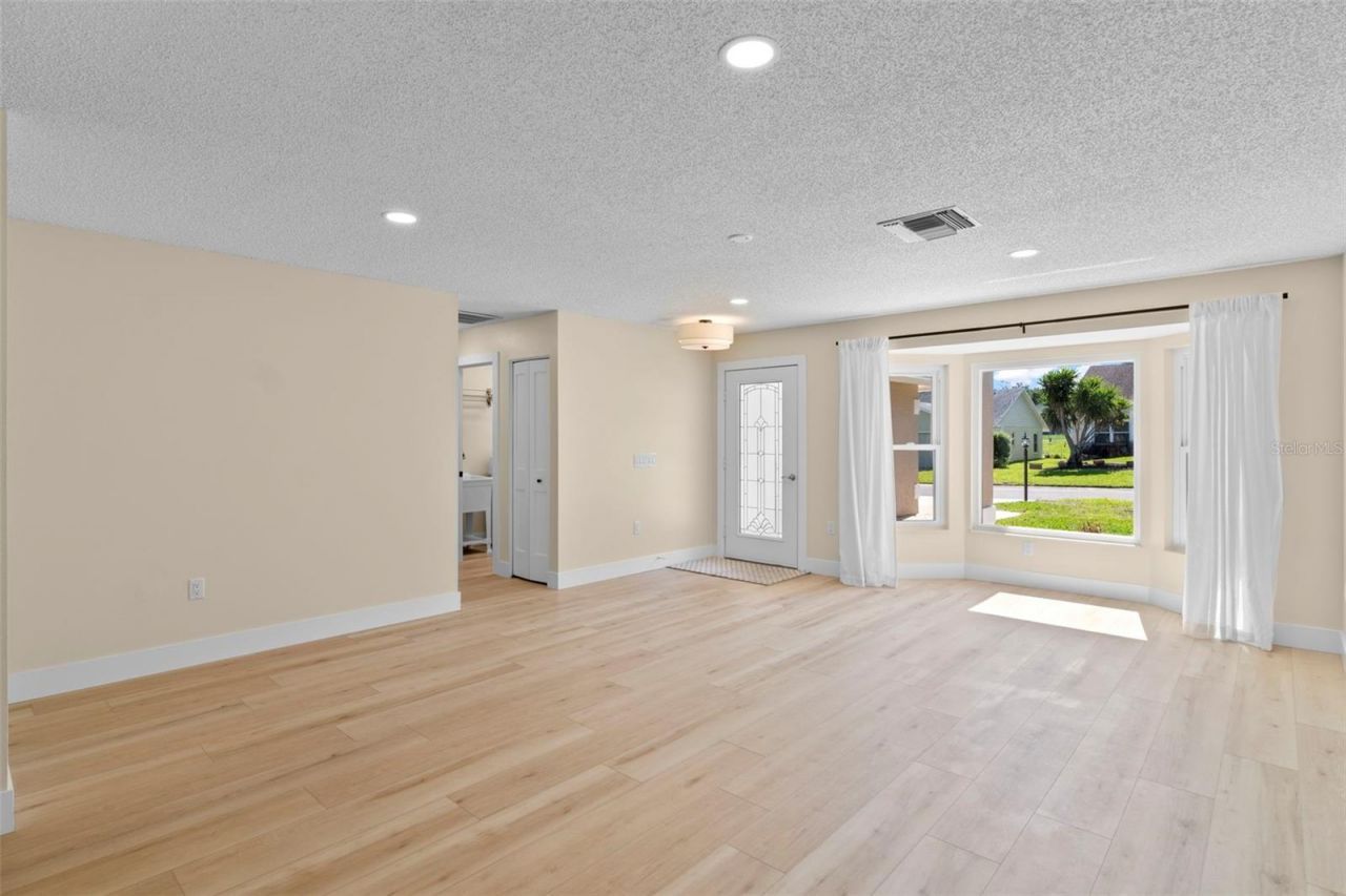 8143 Laurel Green Drive, Spring Hill, FL 34606 Photo