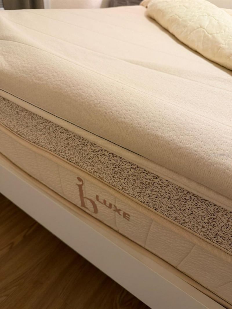 6633 53rd Avenue E, Unit C-20, Bradenton, FL 34203 Photo