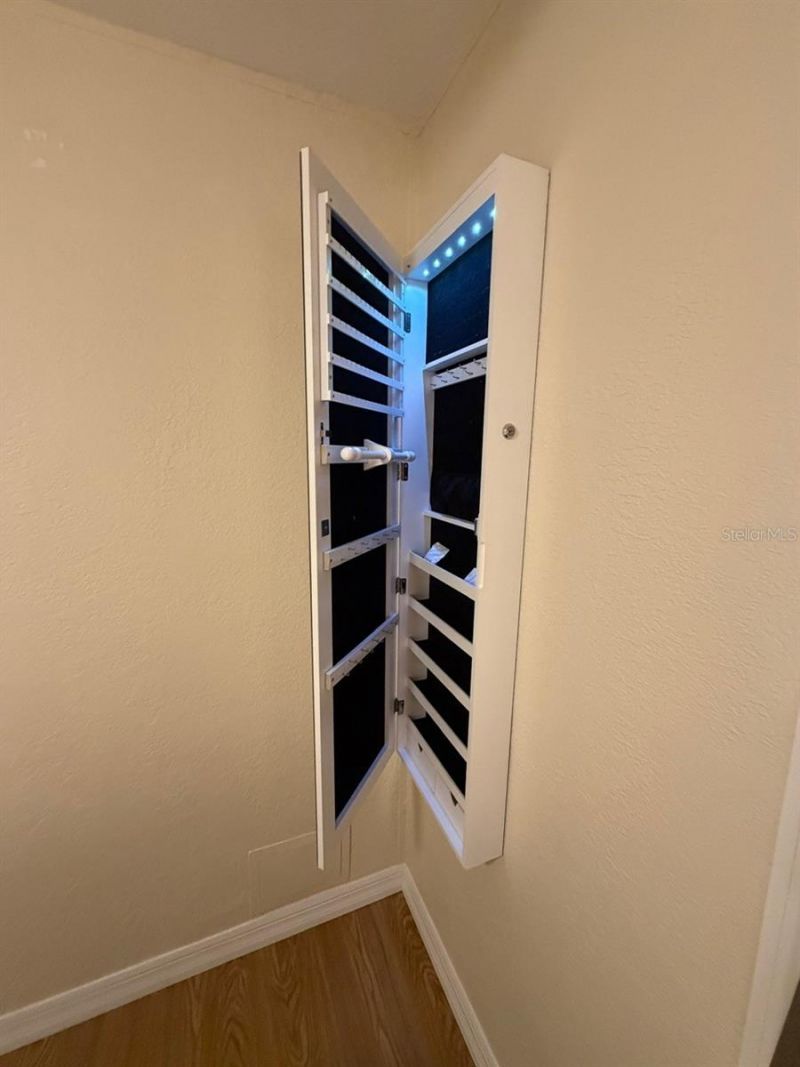 6633 53rd Avenue E, Unit C-20, Bradenton, FL 34203 Photo