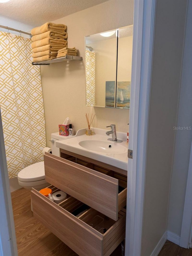 6633 53rd Avenue E, Unit C-20, Bradenton, FL 34203 Photo