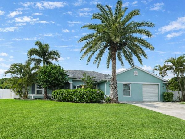 9366 HEARTWELLVILLE AVENUE, ENGLEWOOD, FL 34224