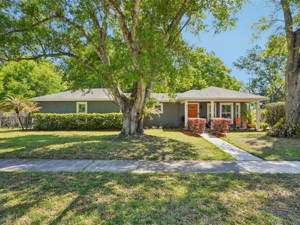 327 S LAKEVIEW AVENUE , WINTER GARDEN, FL 34787