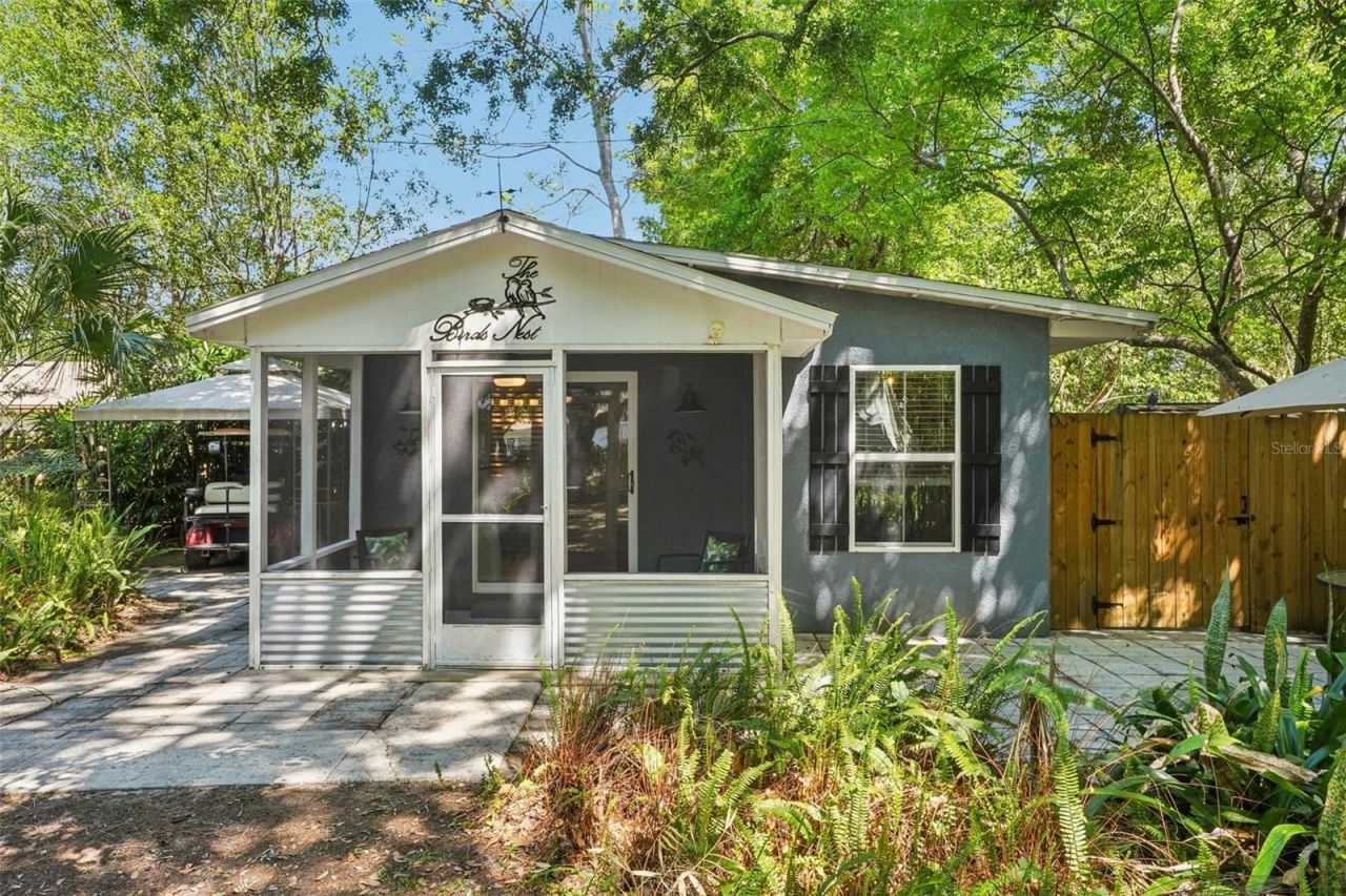 327 S Lakeview Avenue , Winter Garden, FL 34787 Photo