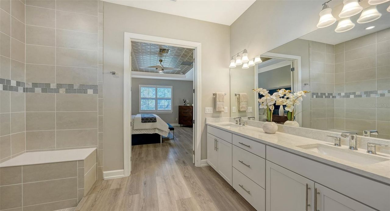 7872 Mainsail Lane, Sarasota, FL 34240 Photo