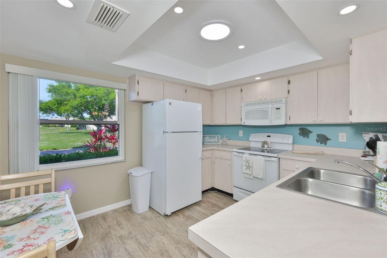 2007 N Halcyon Drive , Unit 310, Sun City Center, FL 33573 Photo