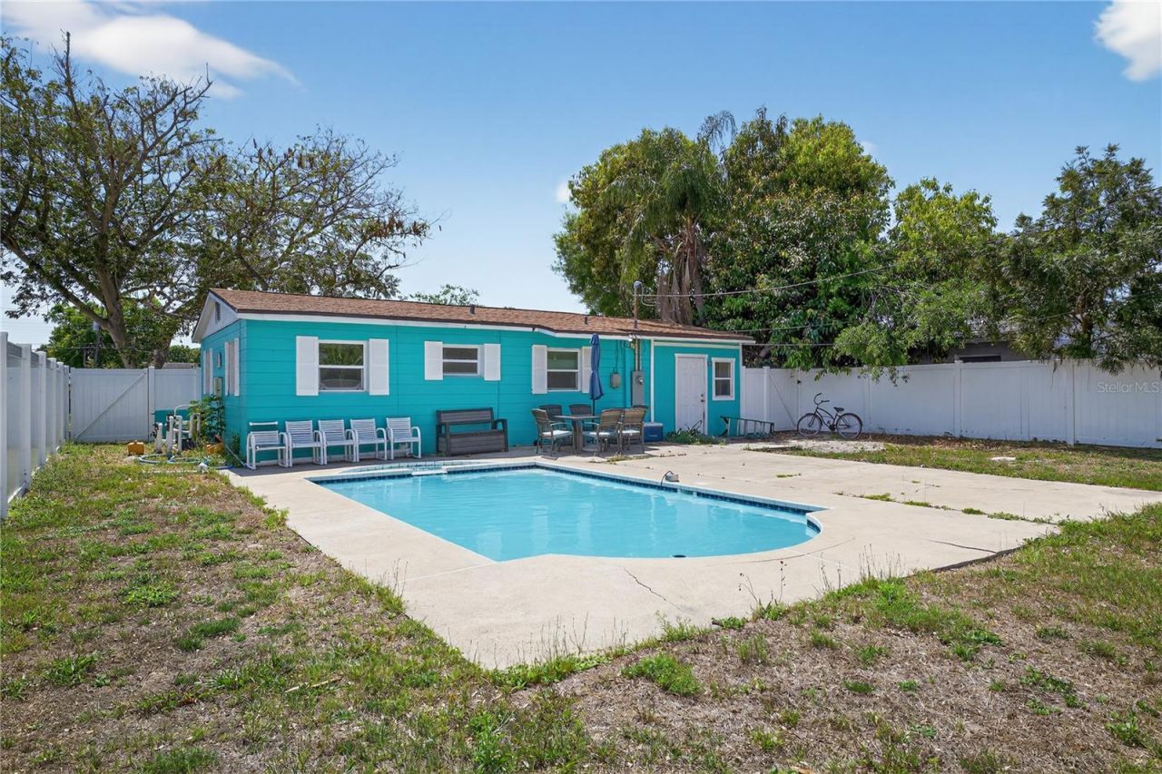 6749 81st Avenue N, Pinellas Park, FL 33781 Photo