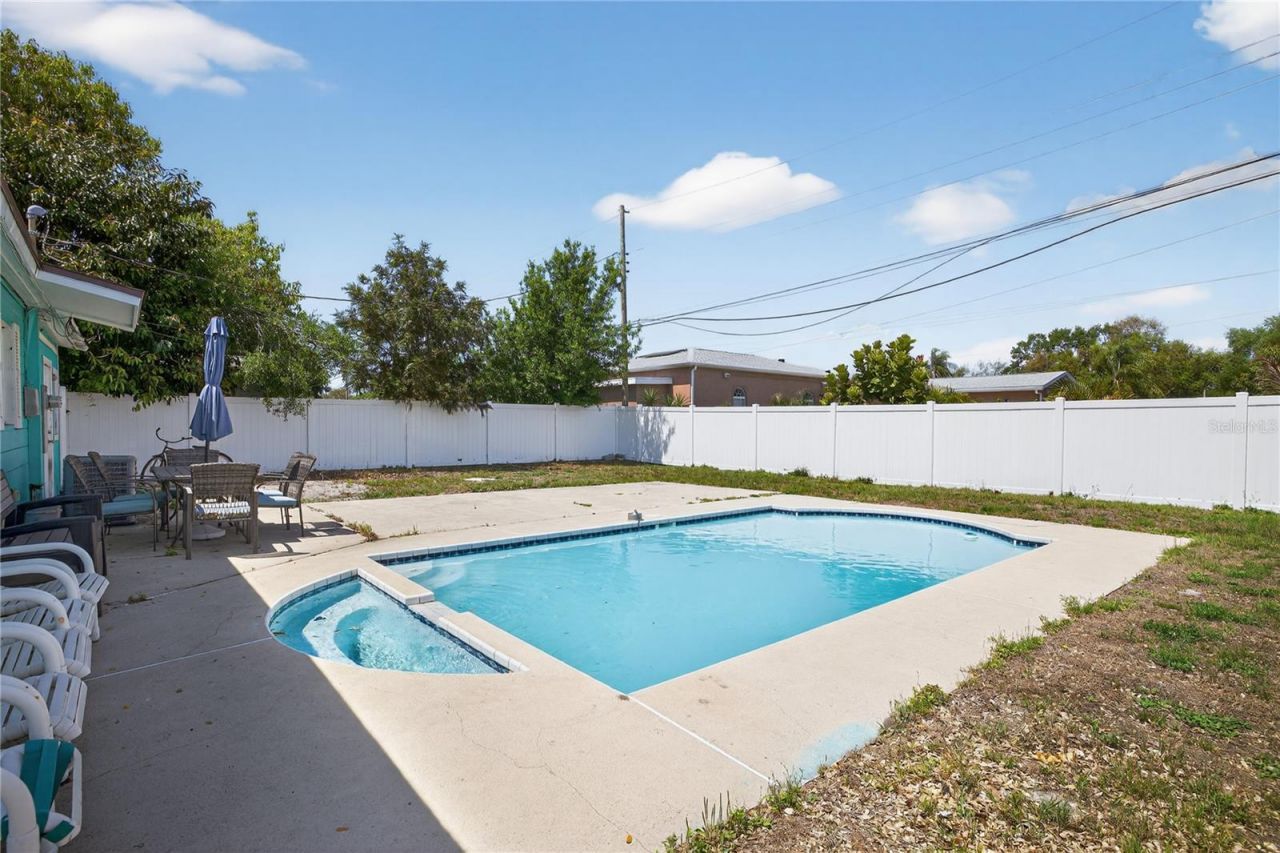 6749 81st Avenue N, Pinellas Park, FL 33781 Photo