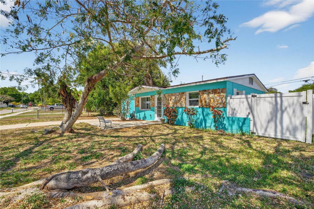6749 81st Avenue N, Pinellas Park, FL 33781 Photo