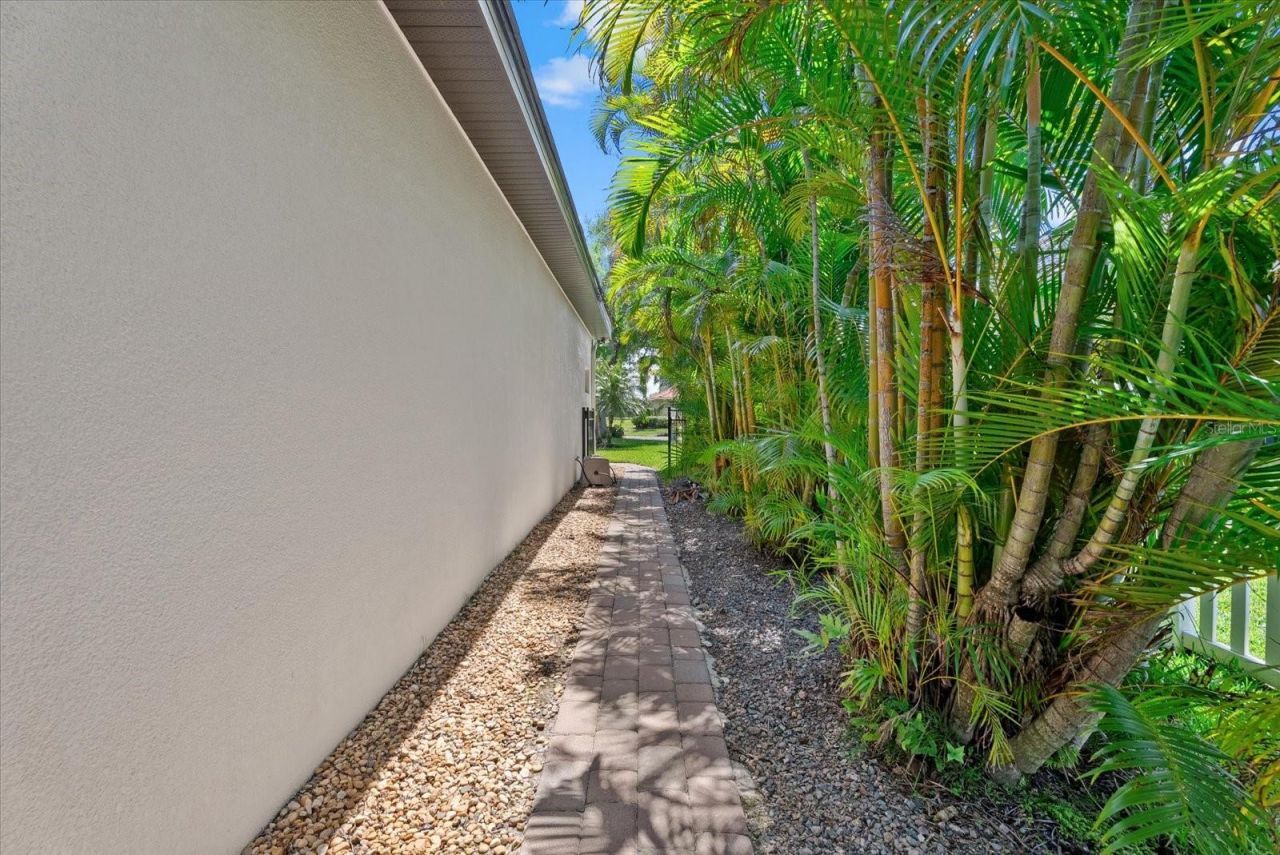 220 Dove Trail, Bradenton, FL 34212 Photo