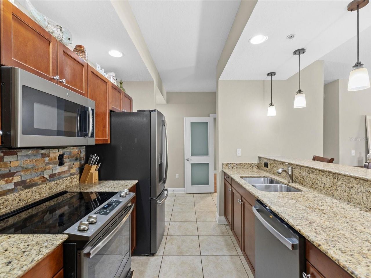 628 Cleveland Street , Unit 1104, Clearwater, FL 33755 Photo