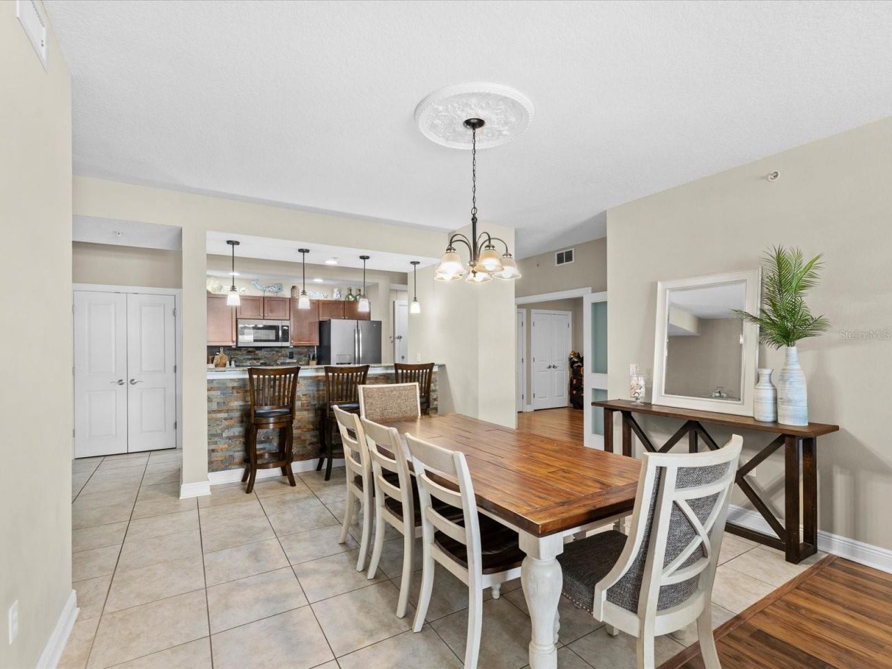 628 Cleveland Street , Unit 1104, Clearwater, FL 33755 Photo