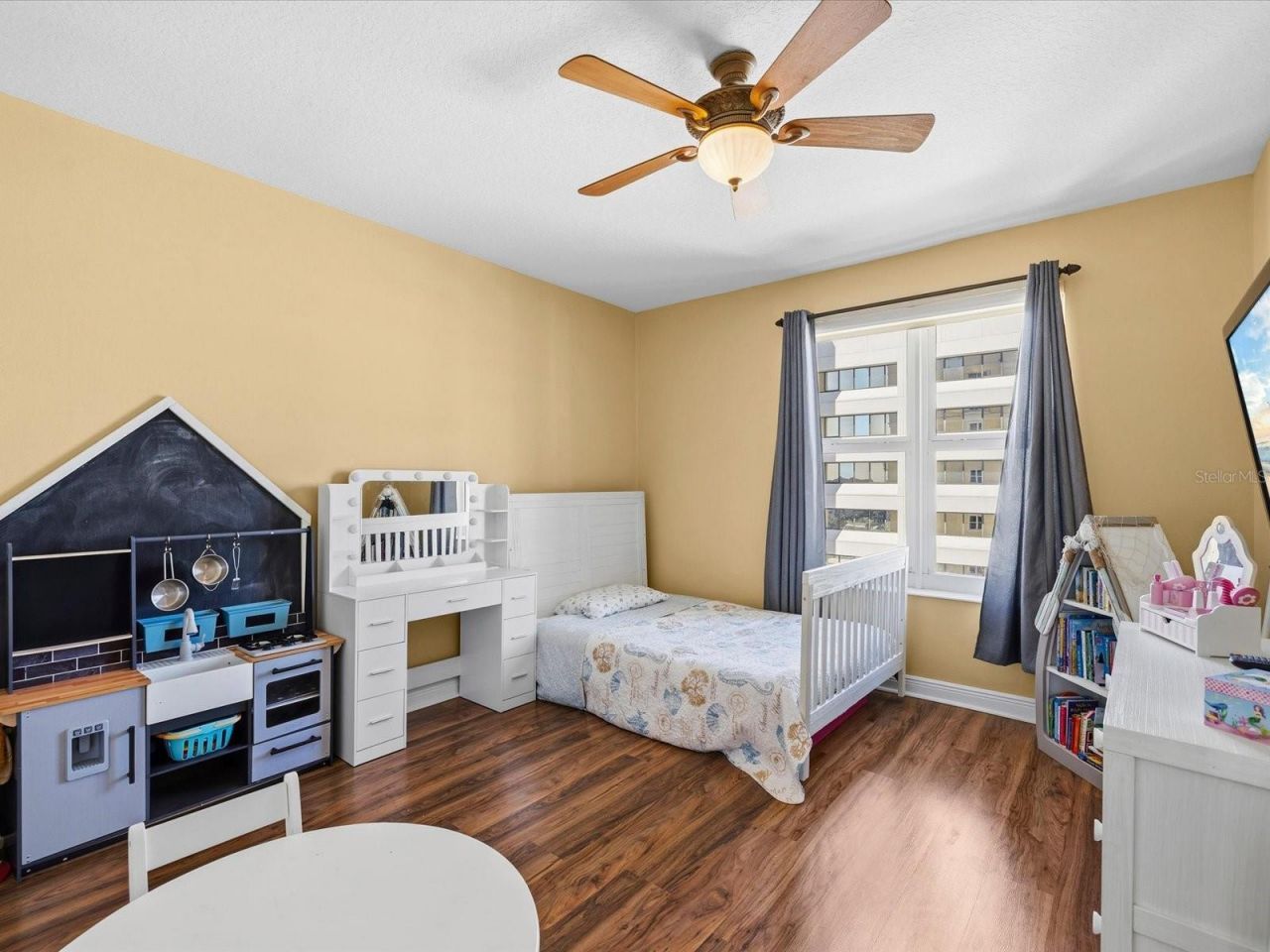 628 Cleveland Street , Unit 1104, Clearwater, FL 33755 Photo