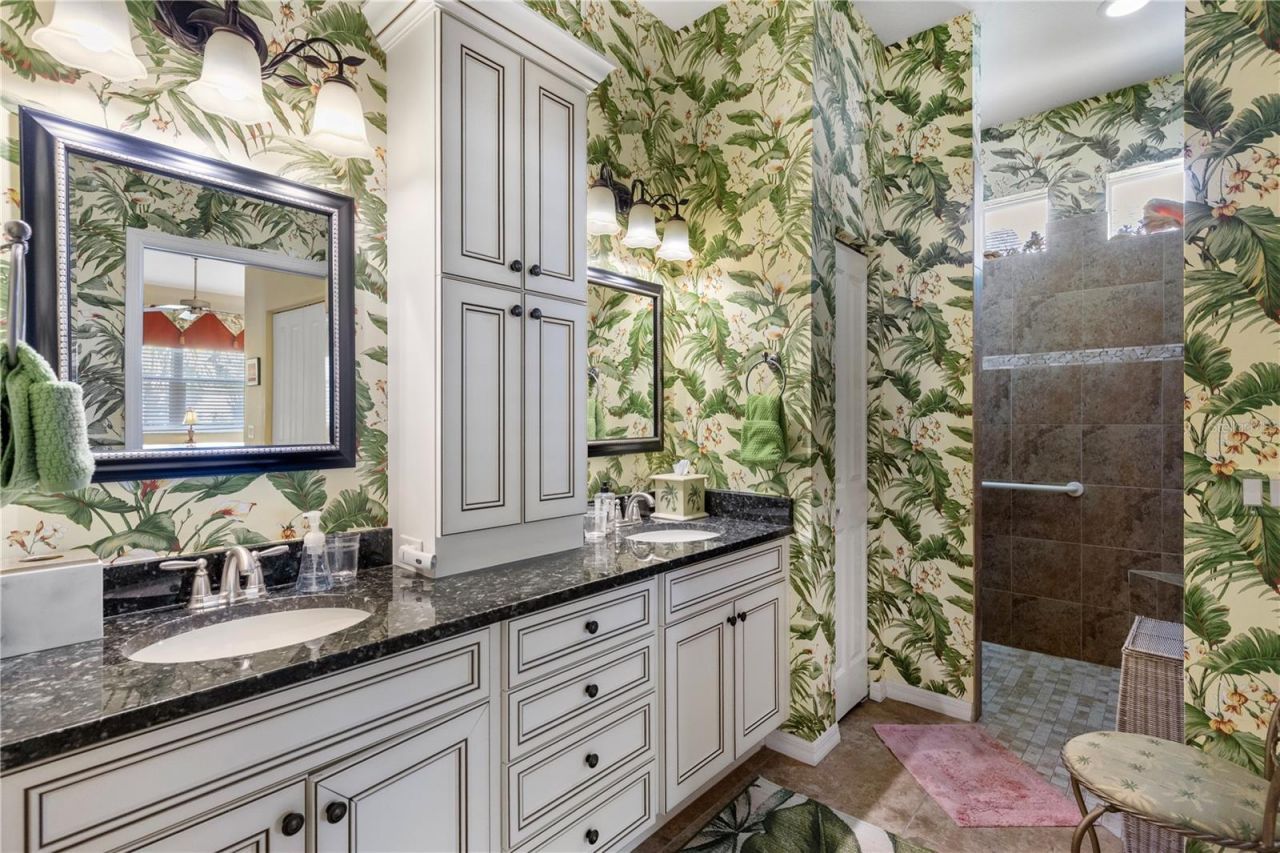 1627 Lancashire Drive , Venice, FL 34293 Photo