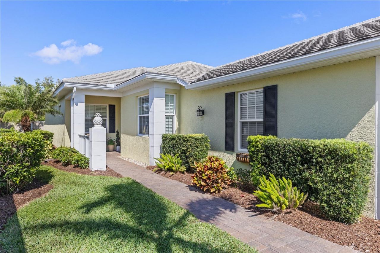 1627 Lancashire Drive , Venice, FL 34293 Photo