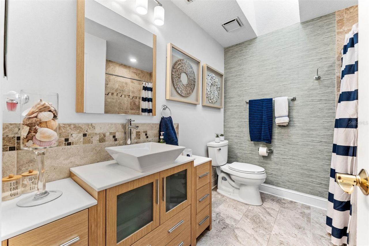 228 Quay Assisi, New Smyrna Beach, FL 32169 Photo