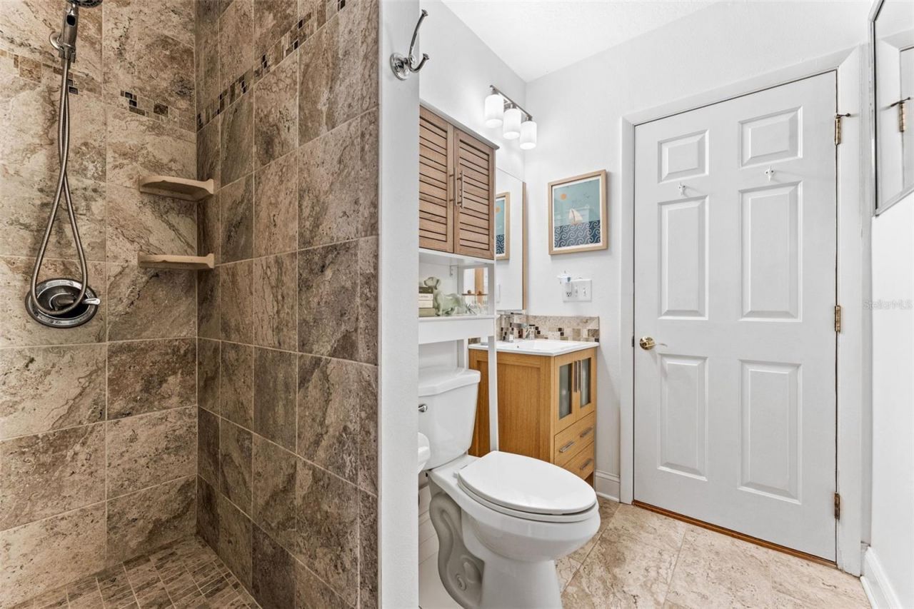 228 Quay Assisi, New Smyrna Beach, FL 32169 Photo