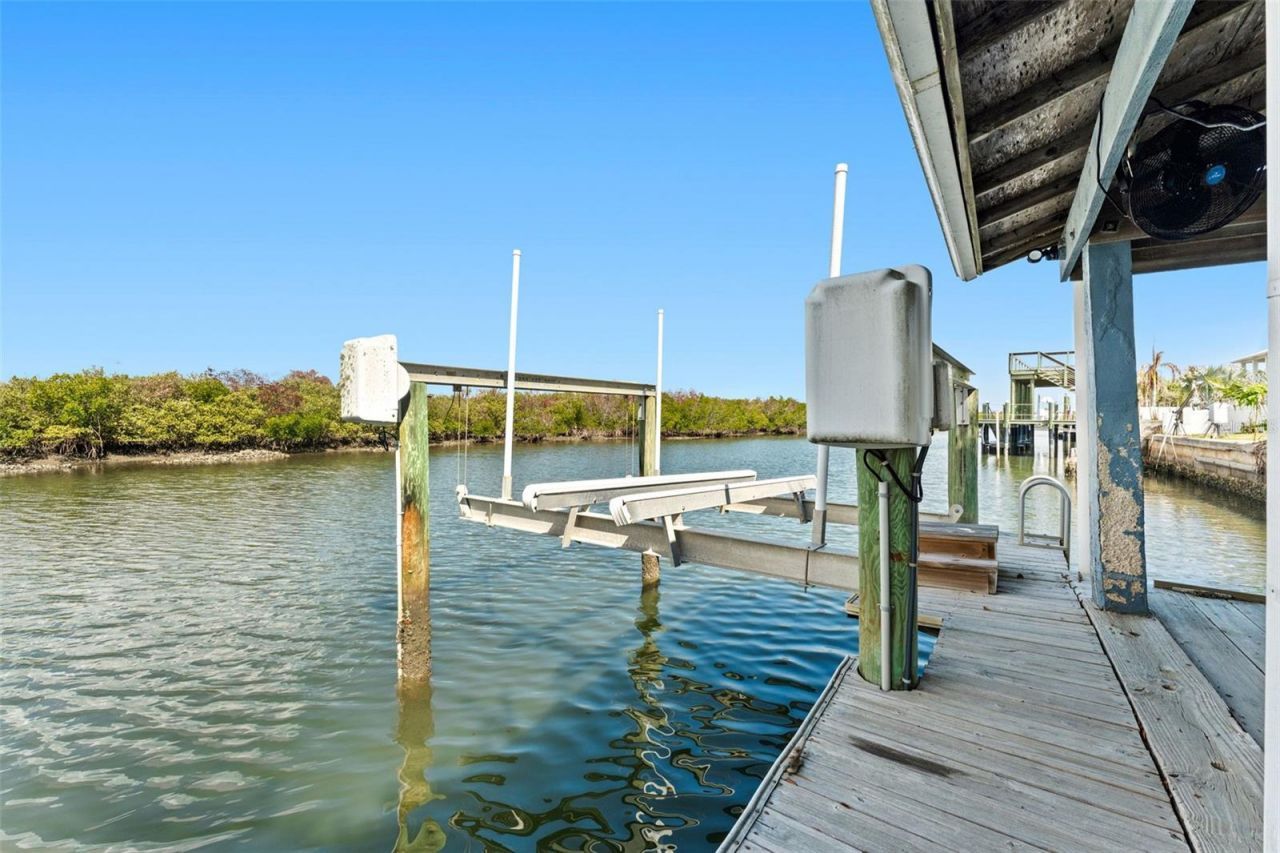 228 Quay Assisi, New Smyrna Beach, FL 32169 Photo