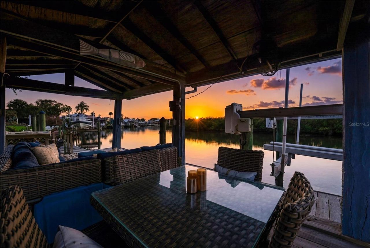 228 Quay Assisi, New Smyrna Beach, FL 32169 Photo