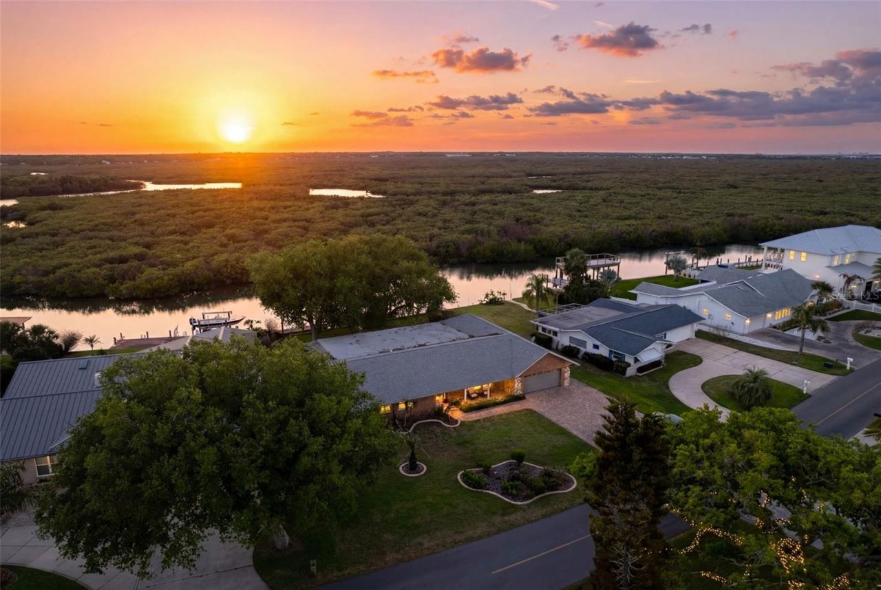 228 Quay Assisi, New Smyrna Beach, FL 32169 Photo