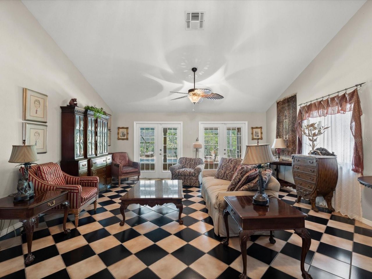 10721 Skyhawk Drive, New Port Richey, FL 34654 Photo