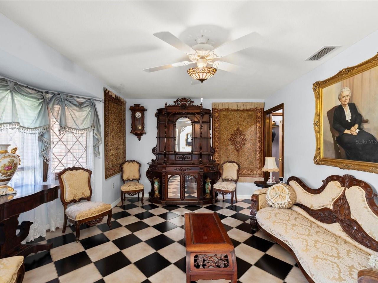 10721 Skyhawk Drive, New Port Richey, FL 34654 Photo