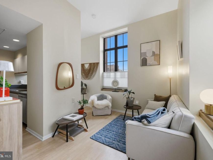 1601 00 Spring Garden Street, Unit 207, Philadelphia, PA 19130 Main Photo