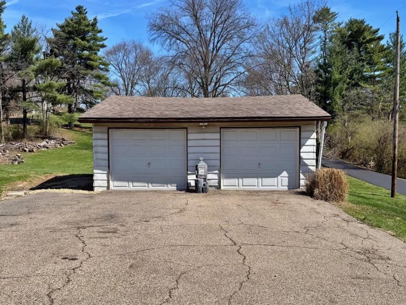 8442 Wuest Road, Colerain Township, OH 45247 Photo 23