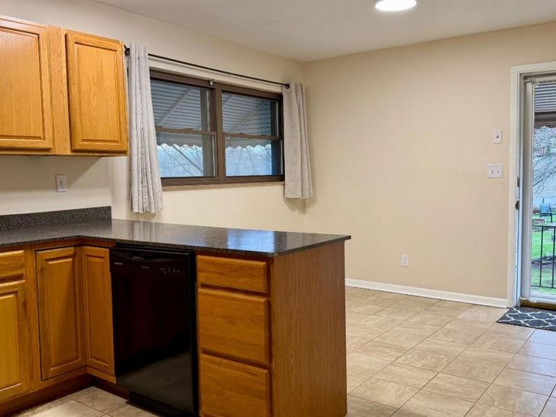 8442 Wuest Road, Colerain Township, OH 45247 Photo 8