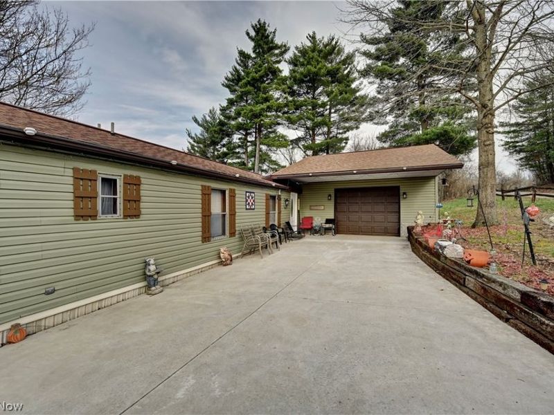 5931 Beagle Club Road, Newcomerstown, OH 43832 Photo 6