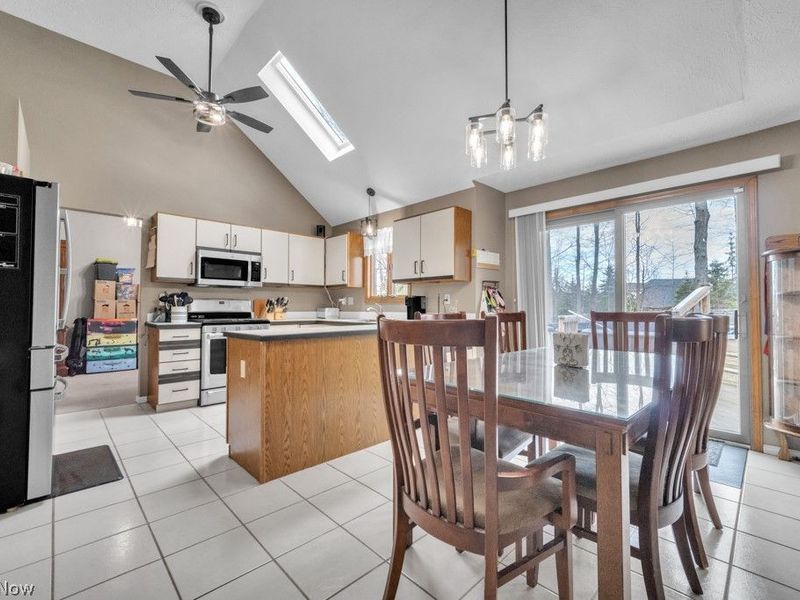 10067 Jamestown Drive, North Royalton, OH 44133 Photo 13