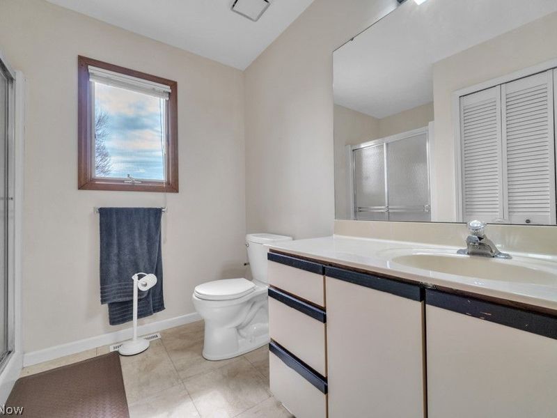 10067 Jamestown Drive, North Royalton, OH 44133 Photo 18