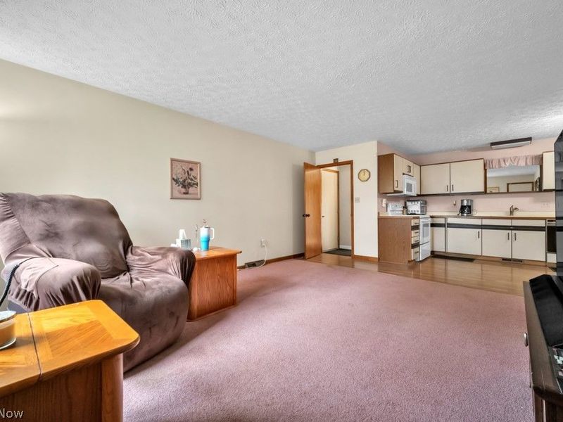 10067 Jamestown Drive, North Royalton, OH 44133 Photo 28