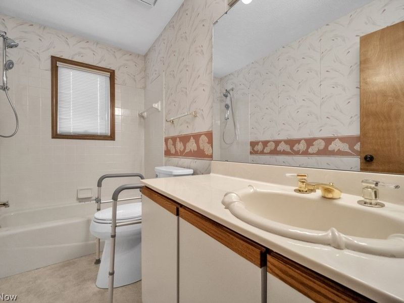 10067 Jamestown Drive, North Royalton, OH 44133 Photo 29