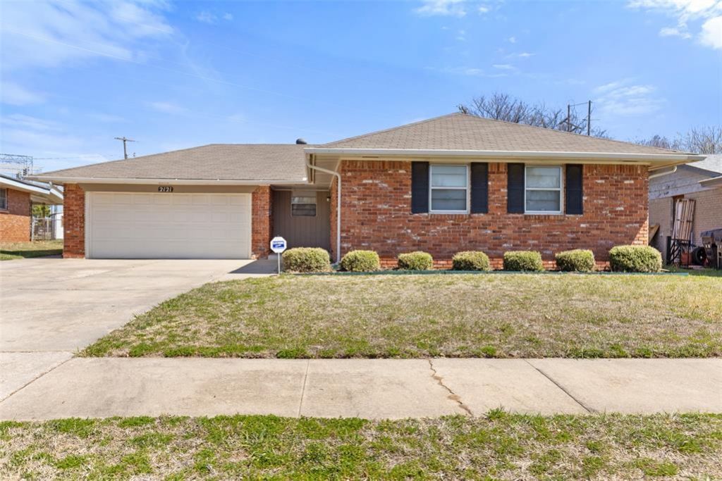 2121 SW 82nd Street, Oklahoma City, OK 73159 Main Photo