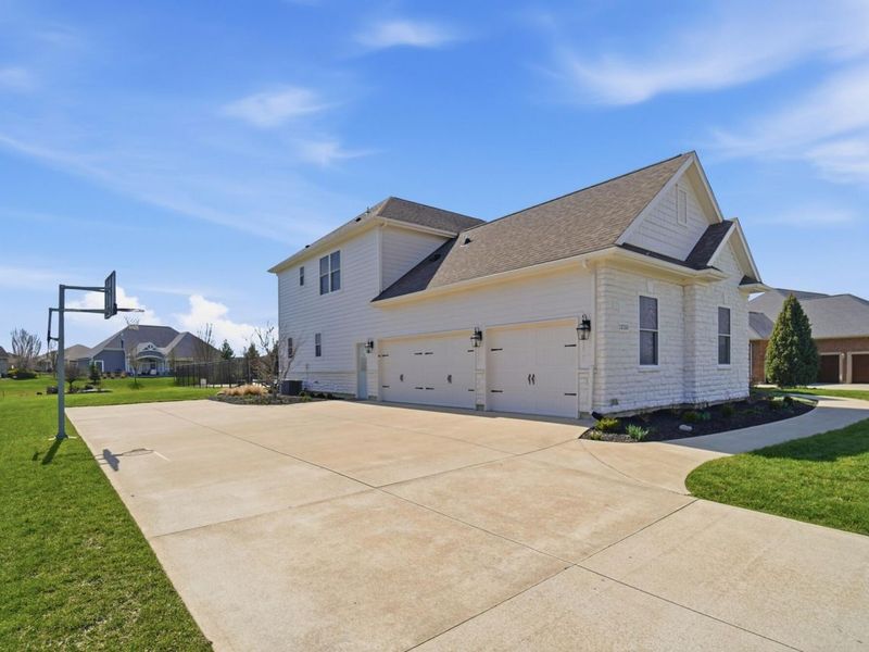 1250 Macintosh Court, Tipp City, OH 45371 Photo 121