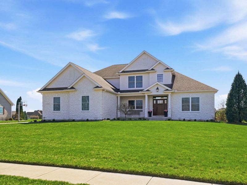 1250 Macintosh Court, Tipp City, OH 45371 Photo 5