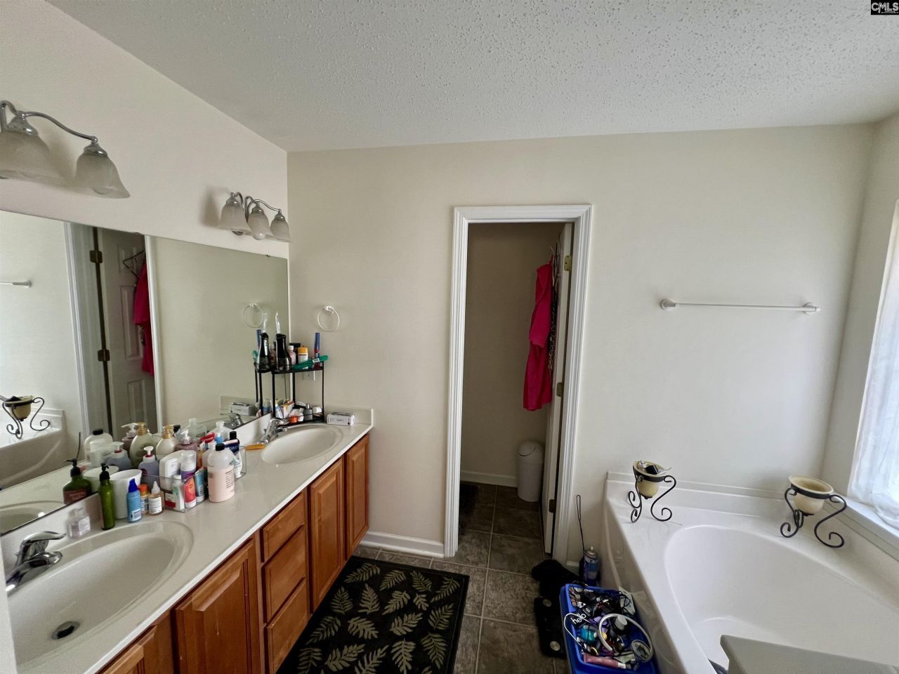 310 Wintergreen Road  Photo 12