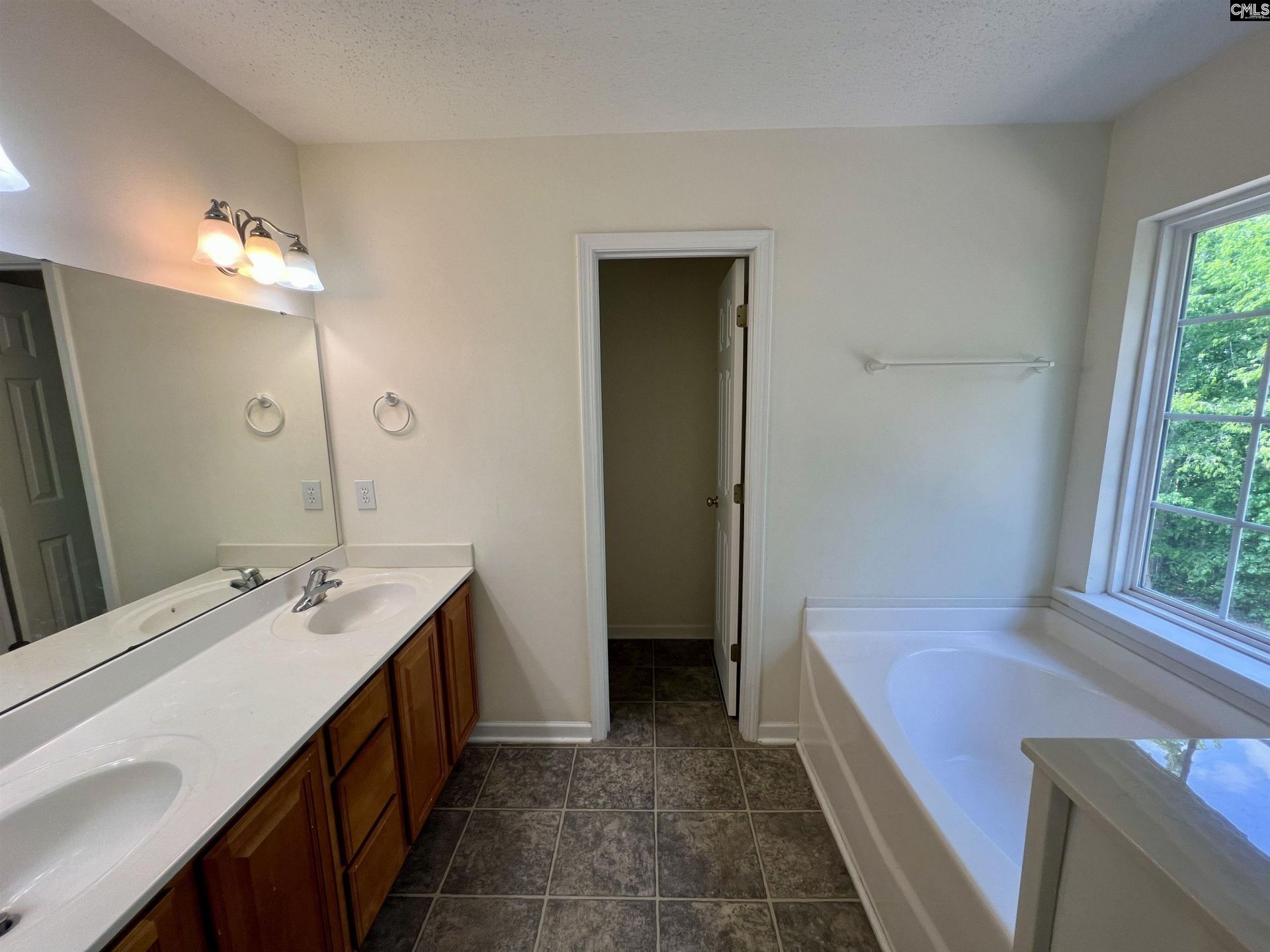 310 Wintergreen Road Photo 19