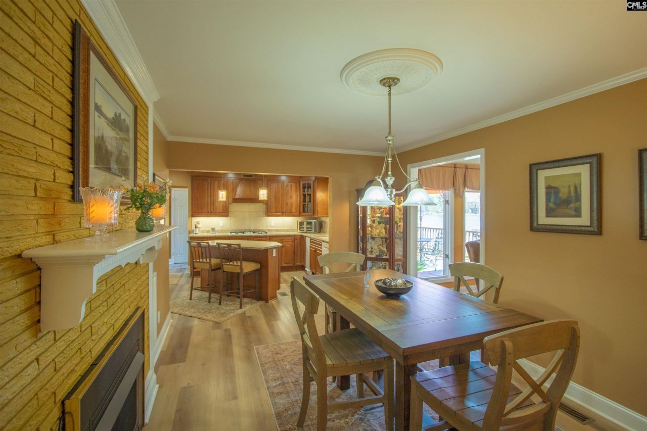 545 Superior Circle  Photo 10