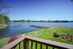 545 Superior Circle  photo 4