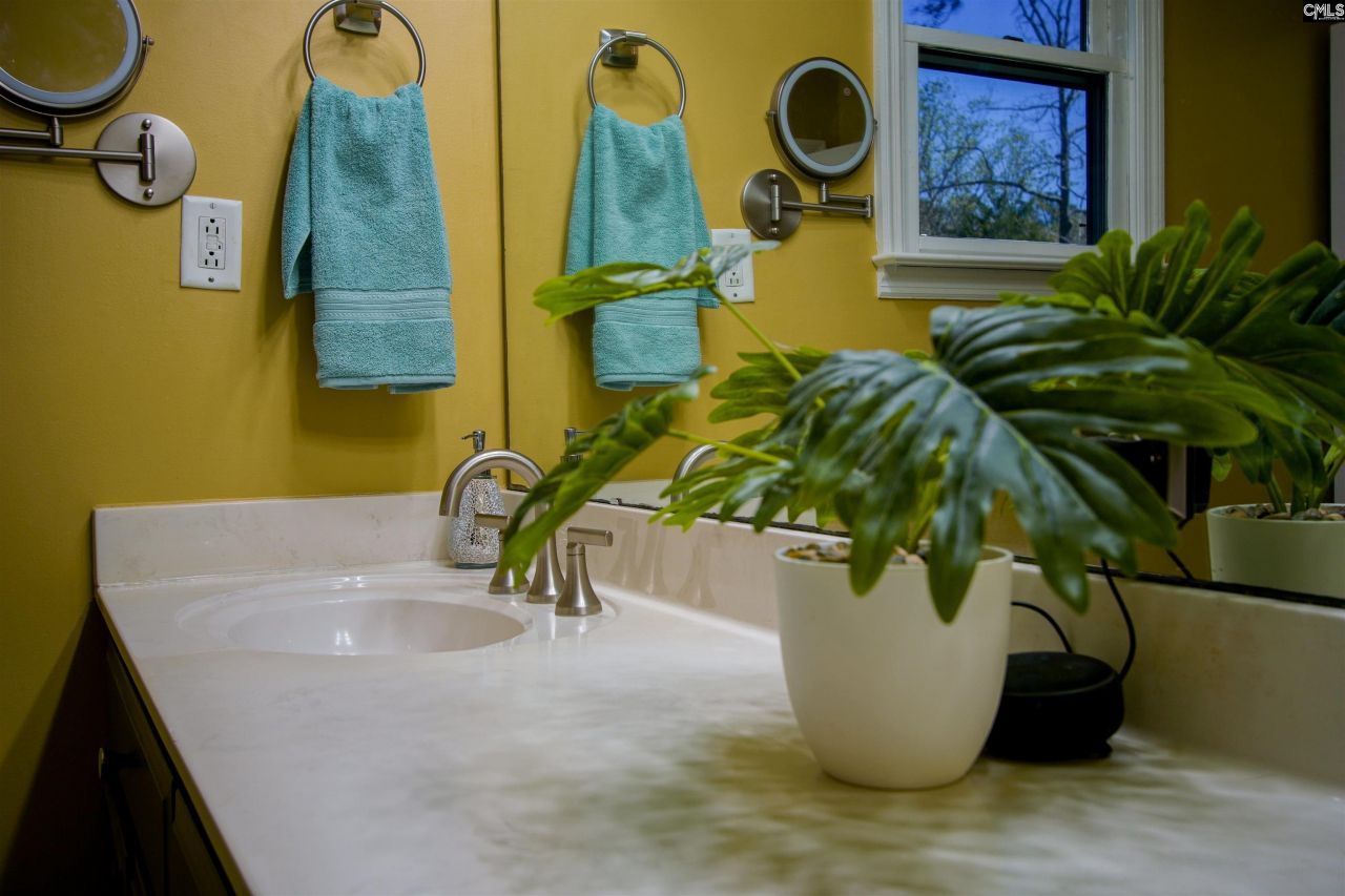 545 Superior Circle  Photo 32