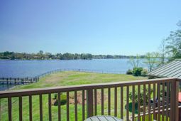 545 Superior Circle  photo 4