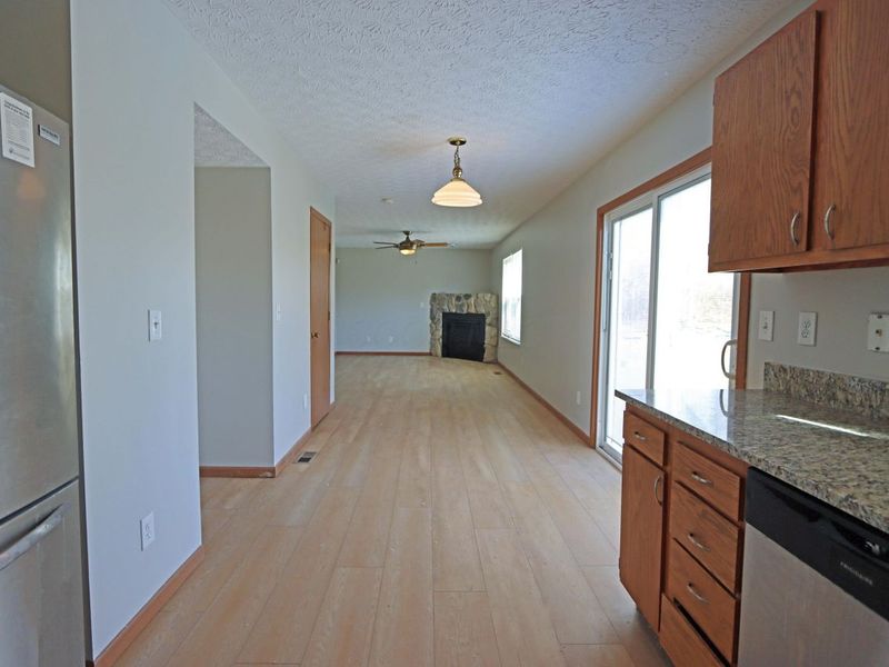 4897 Nieles Edge Drive , Columbus, OH 43232 Photo 13