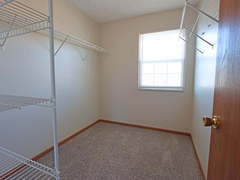 4897 Nieles Edge Drive , Columbus, OH 43232 Photo 24