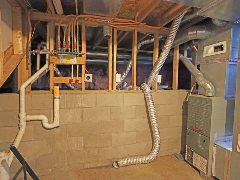 4897 Nieles Edge Drive , Columbus, OH 43232 Photo 35