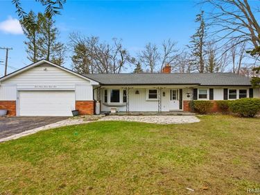 29256 Utley Road, Farmington Hills, MI 48334