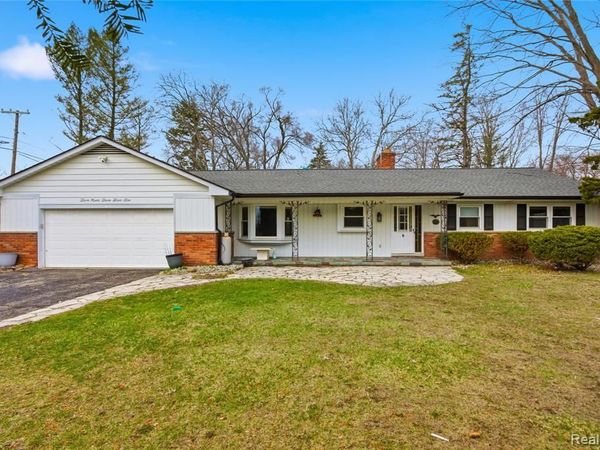 29256 Utley Road, Farmington Hills, MI 48334