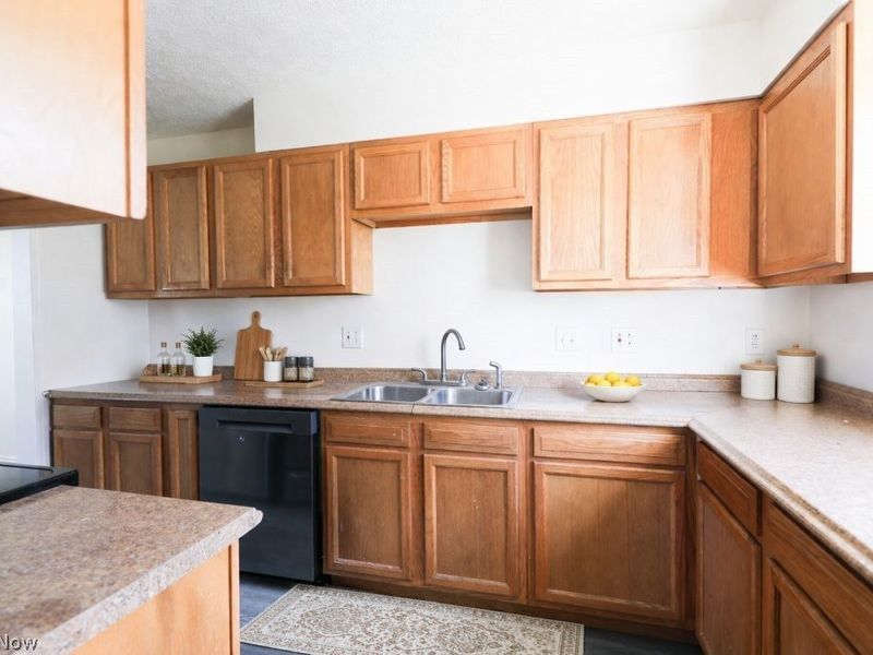 855 Newgarden Avenue, Salem, OH 44460 Photo 8