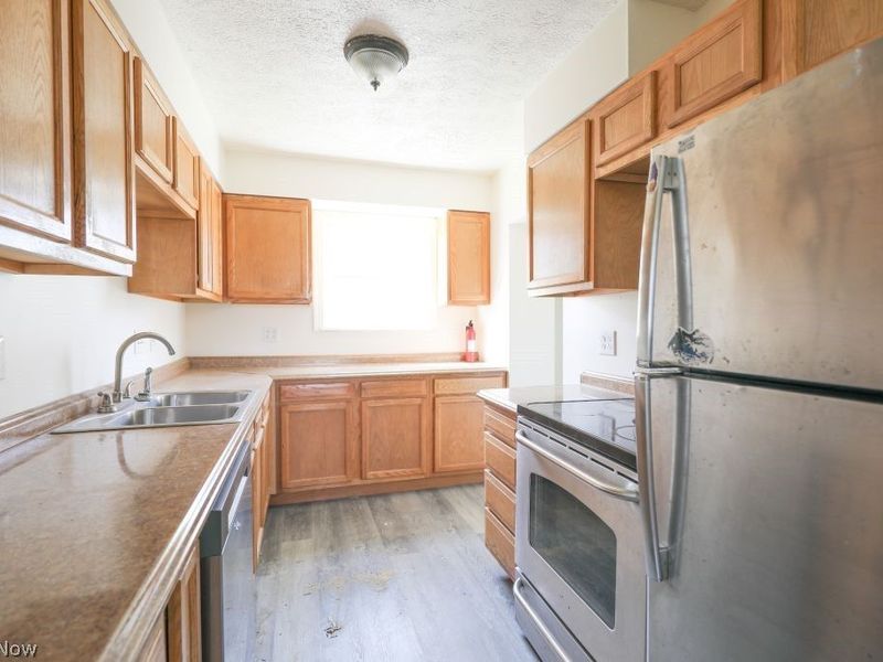 855 Newgarden Avenue, Salem, OH 44460 Photo 9